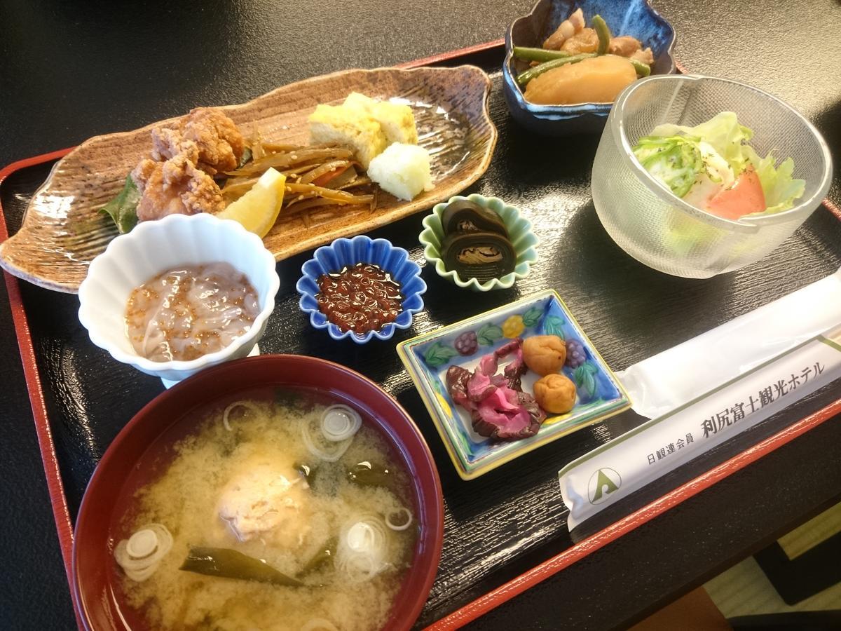 Rishiri Fuji Kanko Hotel Экстерьер фото